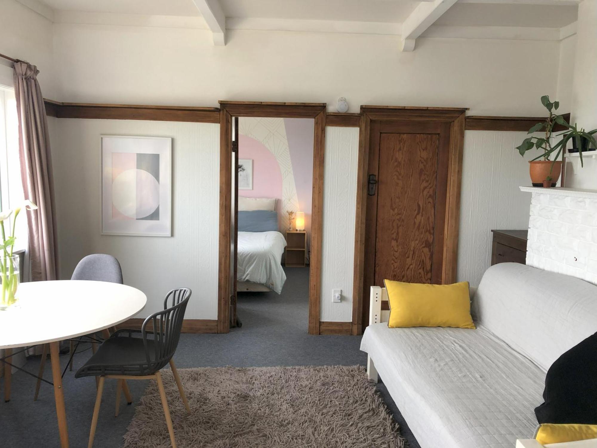 Ferienwohnung Seafront Haven In Island Bay With Deck, Outdoor Bath, And Parking Wellington Exterior foto