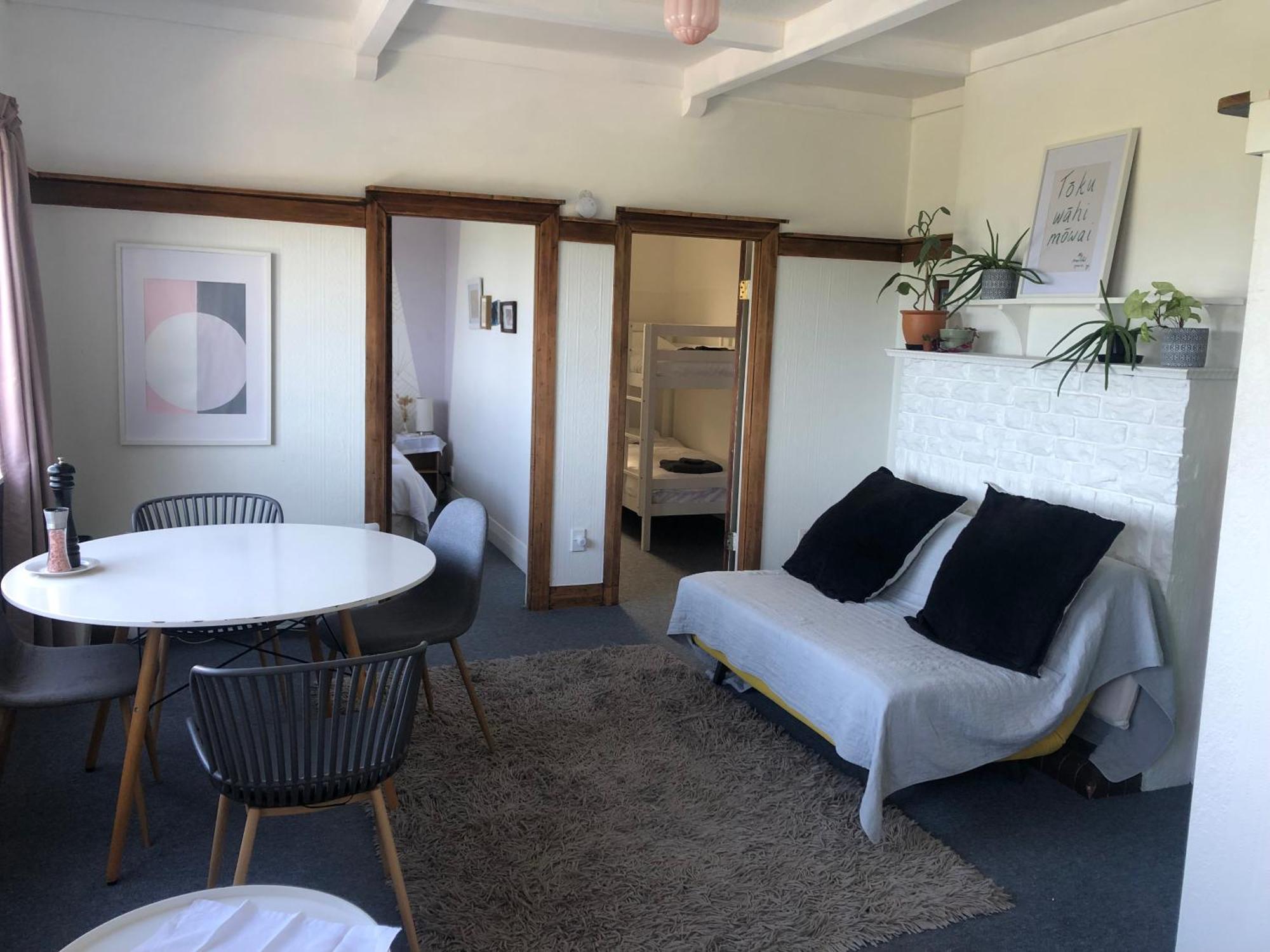 Ferienwohnung Seafront Haven In Island Bay With Deck, Outdoor Bath, And Parking Wellington Exterior foto